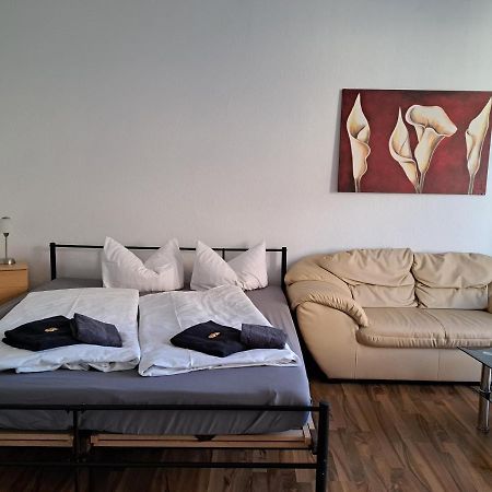Apartment-Hotel Schillerplatz Виттенберге Экстерьер фото