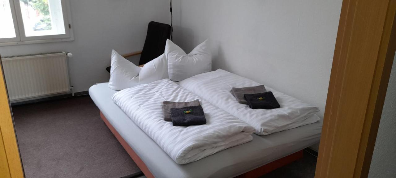 Apartment-Hotel Schillerplatz Виттенберге Экстерьер фото
