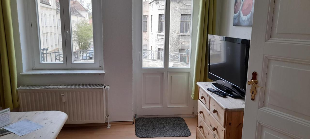 Apartment-Hotel Schillerplatz Виттенберге Экстерьер фото