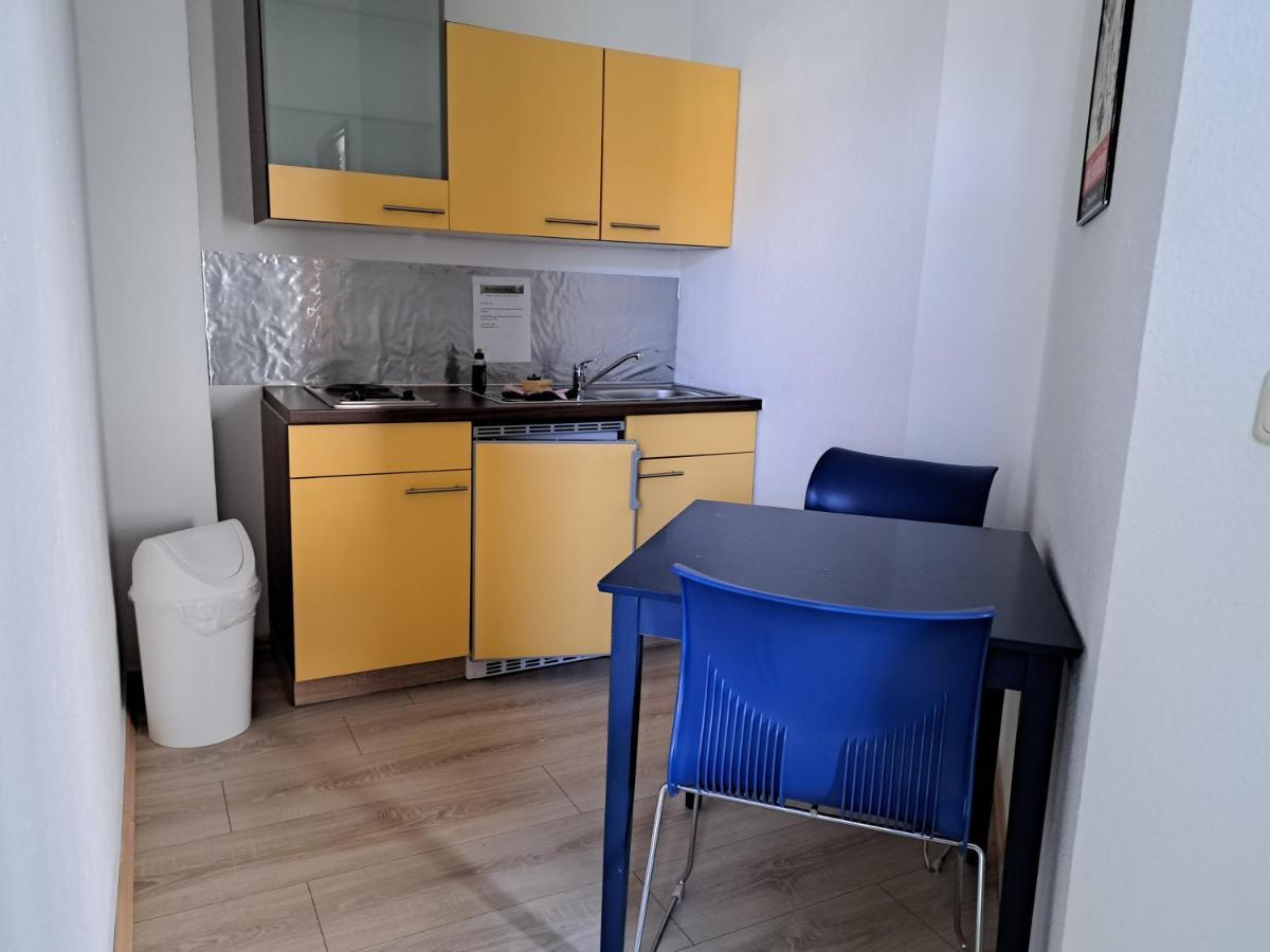 Apartment-Hotel Schillerplatz Виттенберге Экстерьер фото