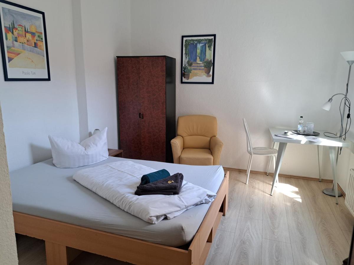 Apartment-Hotel Schillerplatz Виттенберге Экстерьер фото