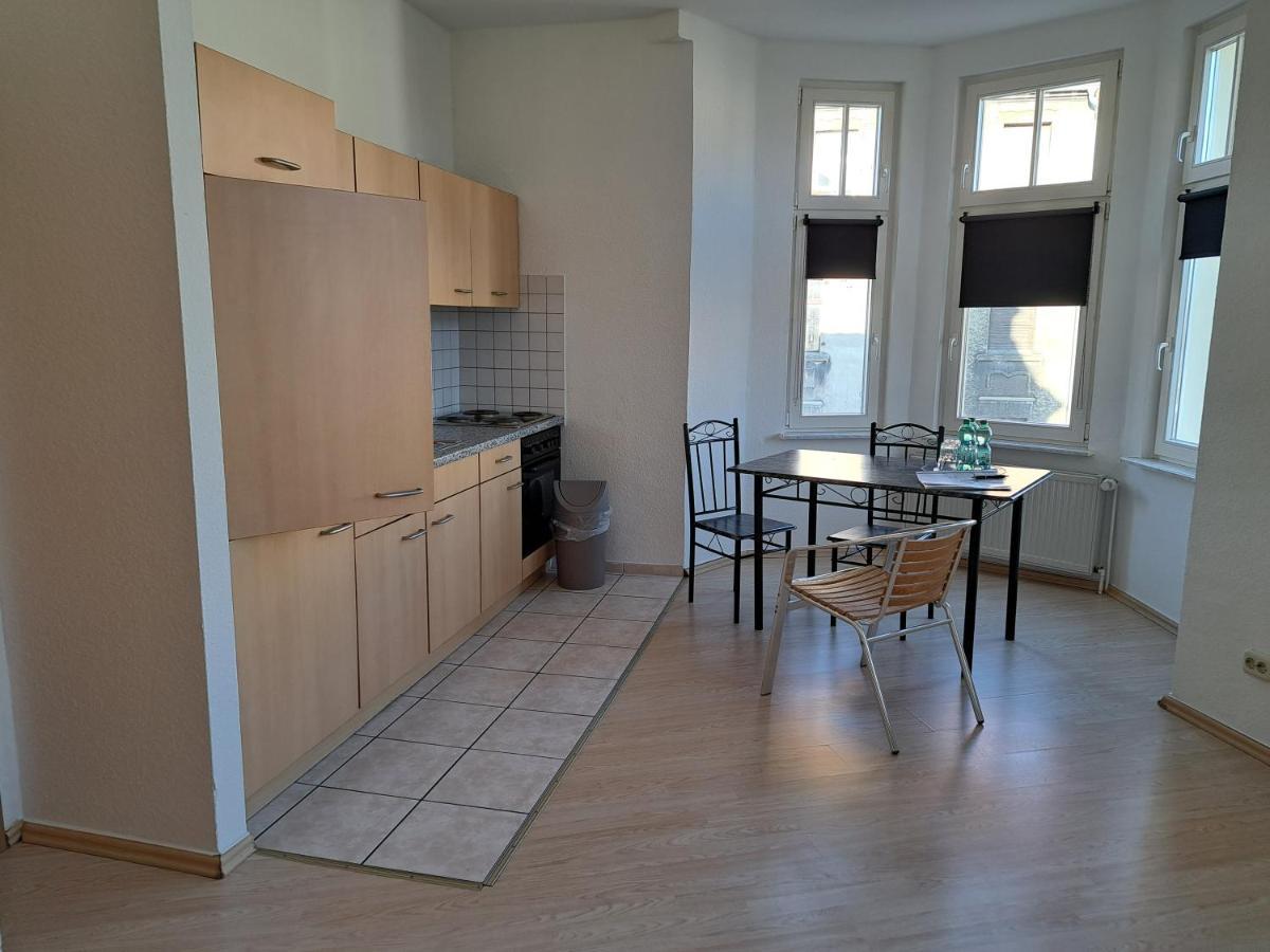 Apartment-Hotel Schillerplatz Виттенберге Экстерьер фото