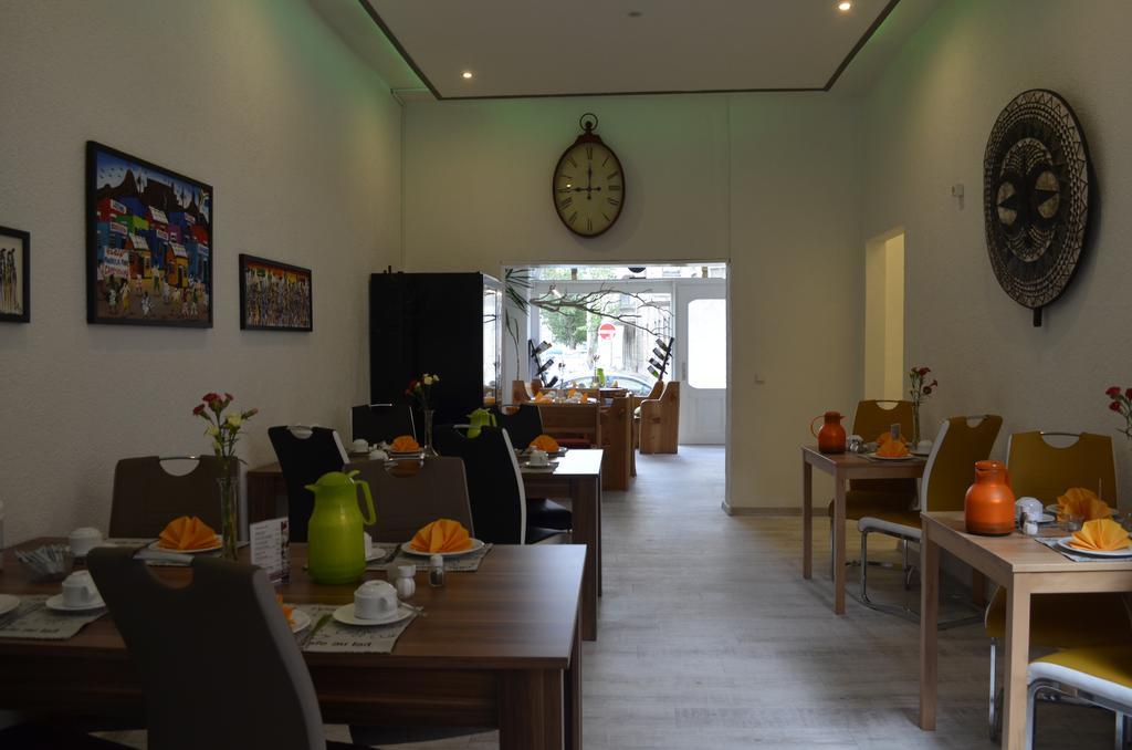 Apartment-Hotel Schillerplatz Виттенберге Экстерьер фото